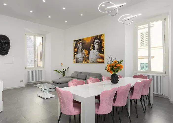Borghese Palace Luxury Apartment