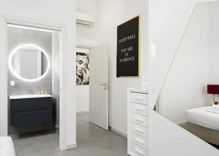 Borghese Palace Luxury Apartment